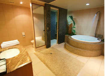 Beverly Garden Motel Chiayi Buitenkant foto